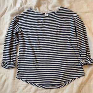Boat neck shirt